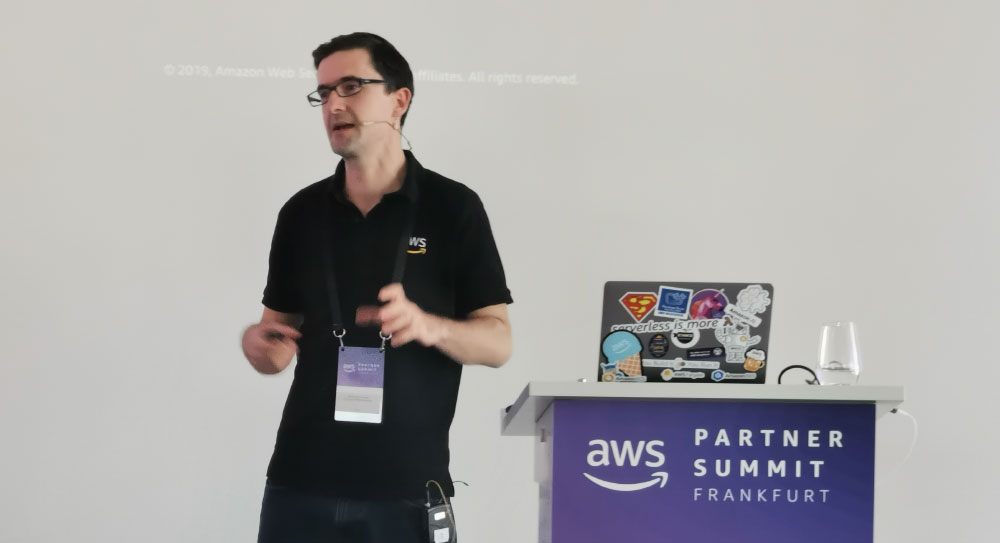 AWS Summit Frankfurt am Main - Vortrag AWS Experte - KI und ML - Künstliche Intelligenz und Maschinen Lernen