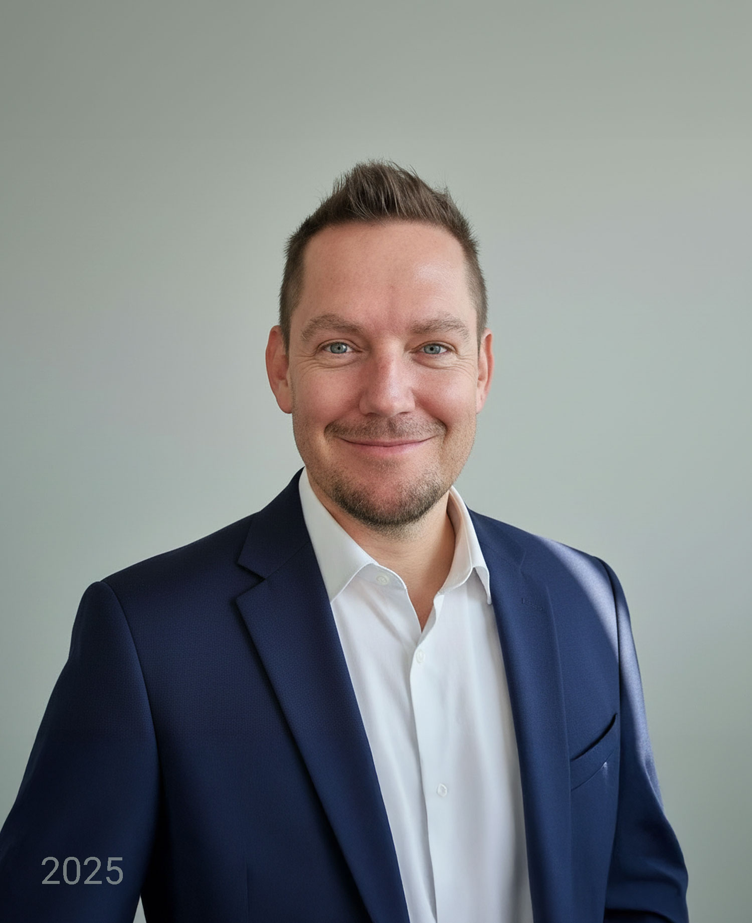 Portrait von Michael Wutzke, IT und Fintech Spezialist in Frankfurt für Blockchain, digitale Produkte, Strategie und Business Development